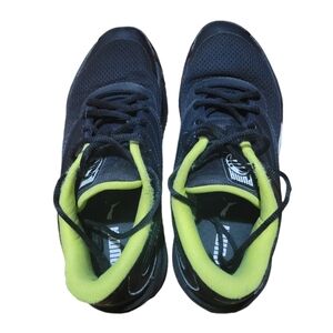 Black Puma‎